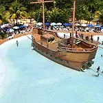 Spazzio Diroma Com Park Acqua E Splash Incluso Em Caldas Novas