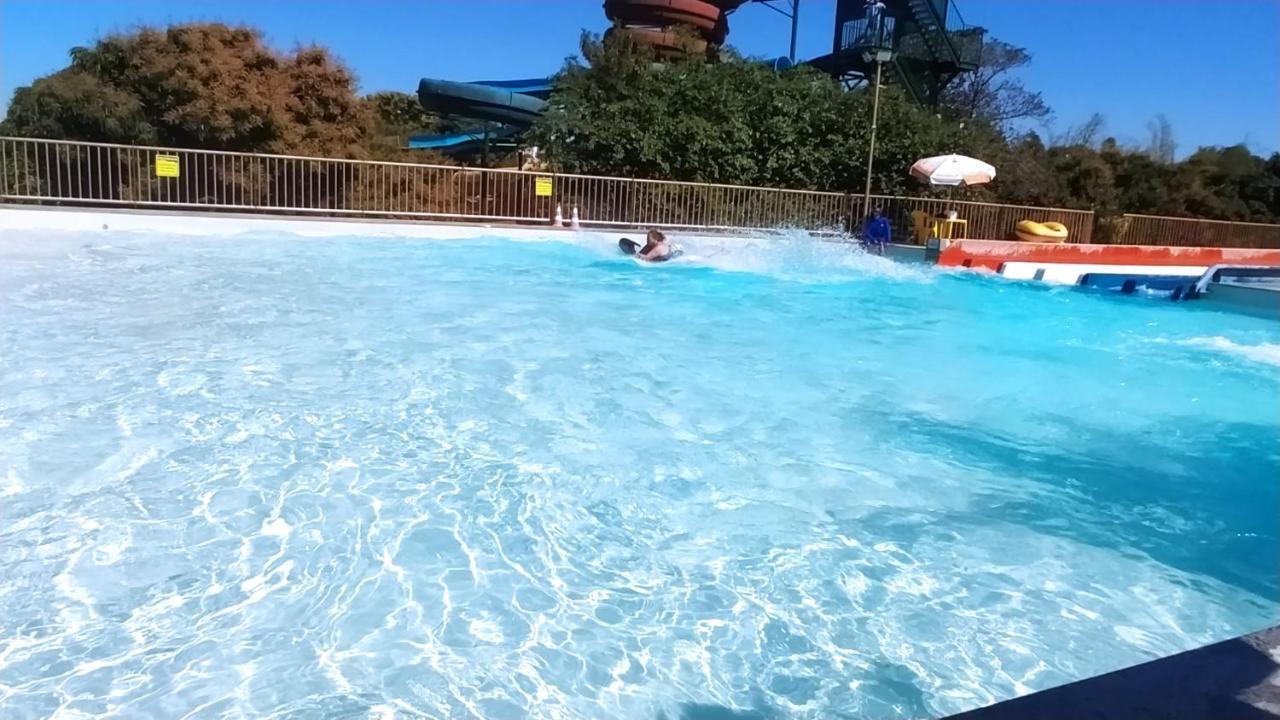 Apartamento Spazzio Diroma Com Park Acqua E Splash Incluso Em Caldas Novas